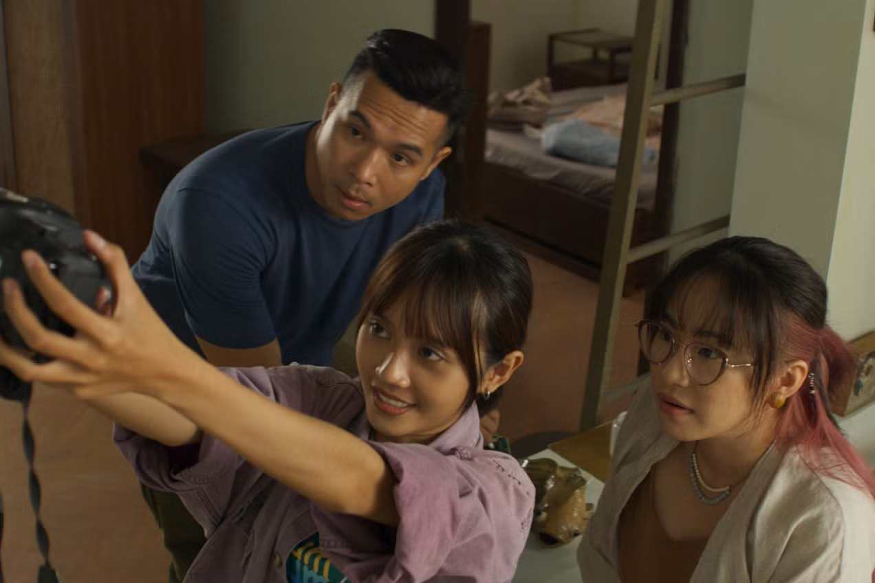 Án mạng lầu 4 mở màn mùa phim hè tại Việt Nam nhưng doanh thu ế ẩm.