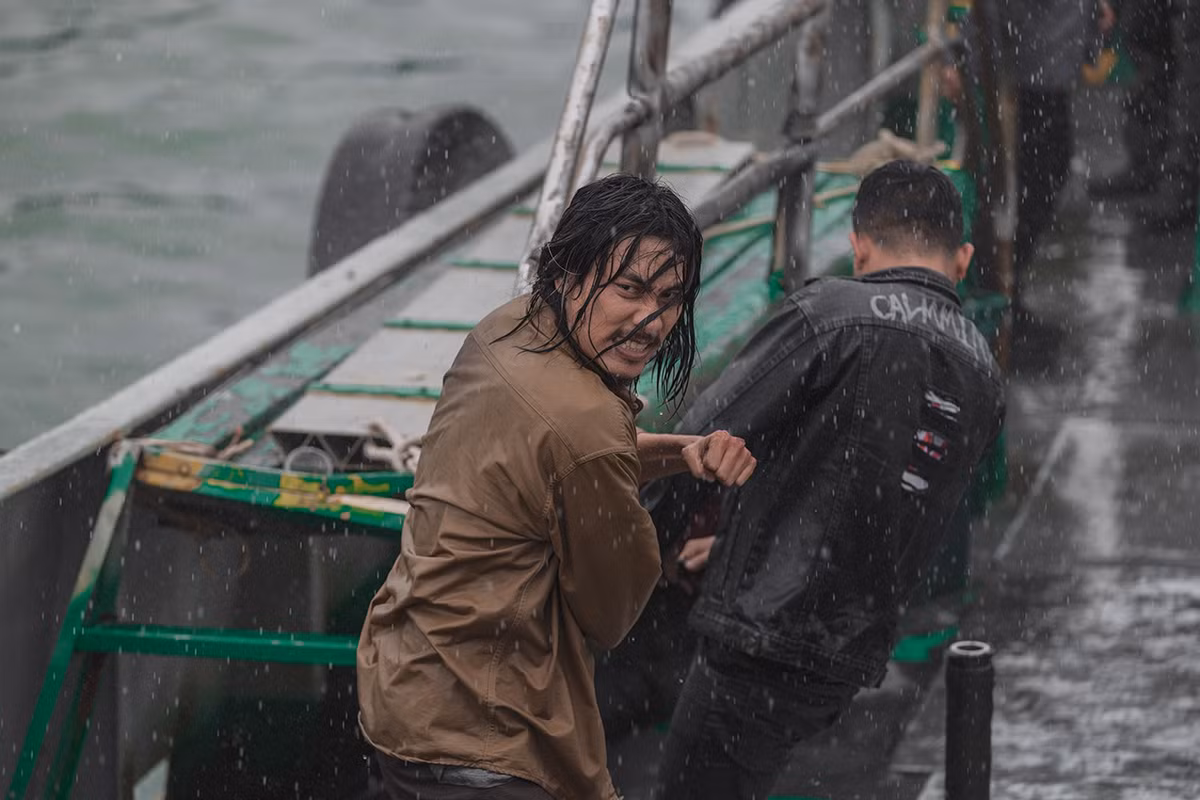 Phim hành động Kẻ ẩn danh đã chiếu trước lễ được một tuần.