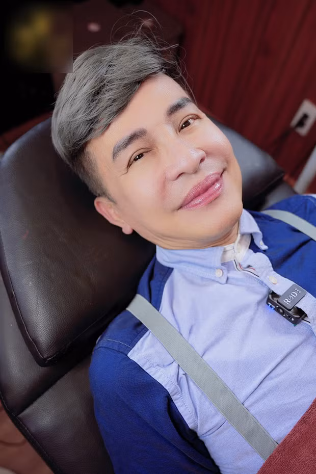 Hình ảnh của MC Thanh Bạch sau khi thẩm mỹ khiến nhiều người không nhận ra. Hình ảnh của MC Thanh Bạch sau khi thẩm mỹ khiến nhiều người không nhận ra.