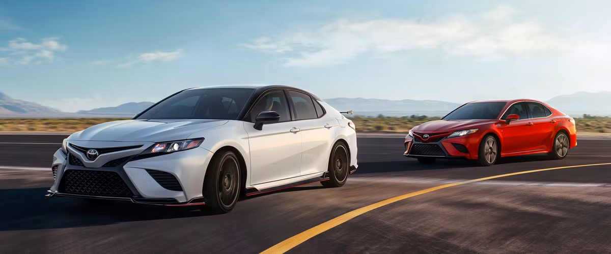 Toyota Camry 2020.