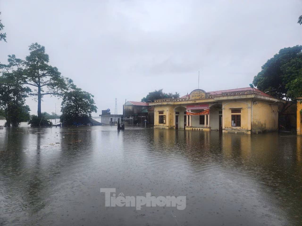Trung tâm văn hóa thôn Cấn Hạ
