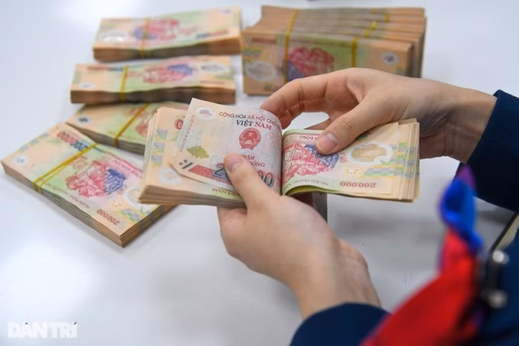Theo quy định mới, các mức lương trong thang lương, bảng lương, phụ cấp lương do công ty quyết định (Ảnh minh họa: Tiến Tuấn).
