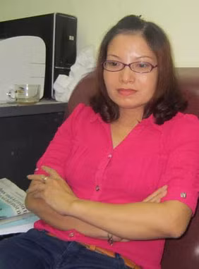 Nhà báo Phạm Thị Thúy Hằng