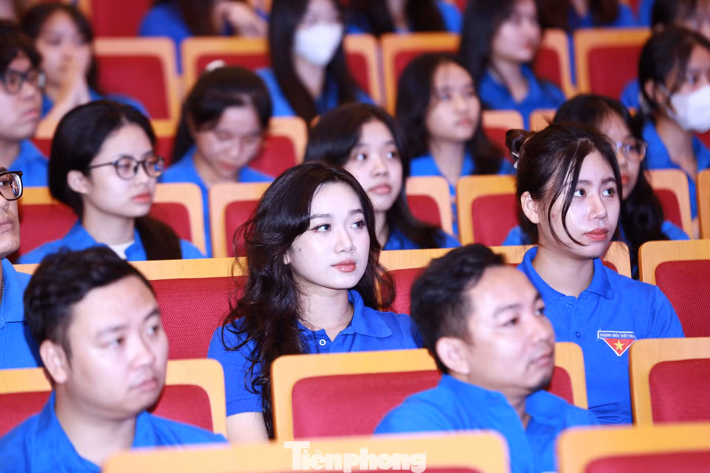 Đoàn viên thanh niên tham dự chương trình. Ảnh: Vương Bảo Anh Đoàn viên thanh niên tham dự chương trình. Ảnh: Vương Bảo Anh