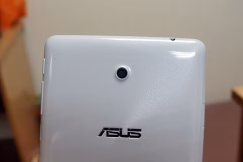 Camera sau