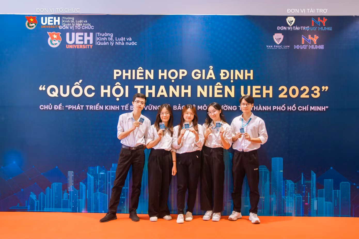 Nhật Hạ đã nỗ lực không ngừng để đạt được thành tích học tập đáng ngưỡng mộ.