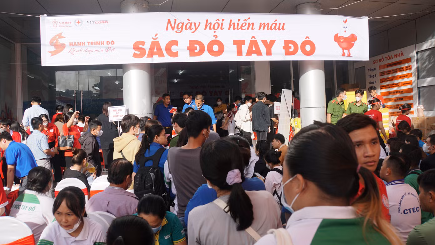 Ông Vũ Đức Bình, Phó Viện trưởng Viện Huyết học &amp; Truyền máu T.Ư – Phó trưởng Ban tổ chức Hành trình đỏ T.Ư cho biết, năm 2008 cả nước mới chỉ tiếp nhận hơn 500.000 đơn vị máu, đến năm 2022 tăng lên hơn 1,4 triệu đơn vị máu. Trong đó tỷ lệ hiến máu tình nguyện đạt 99%, tương đương gần 1,5% dân số đã tham gia hiến máu.