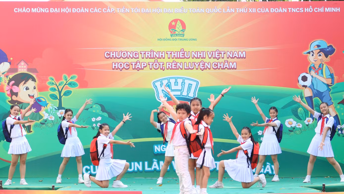 Ngày hội “Thiếu nhi Việt Nam - Học tập tốt, rèn luyện chăm” tại Đồng Tháp diễn ra sôi nổi. - Ảnh: TĐ ĐT