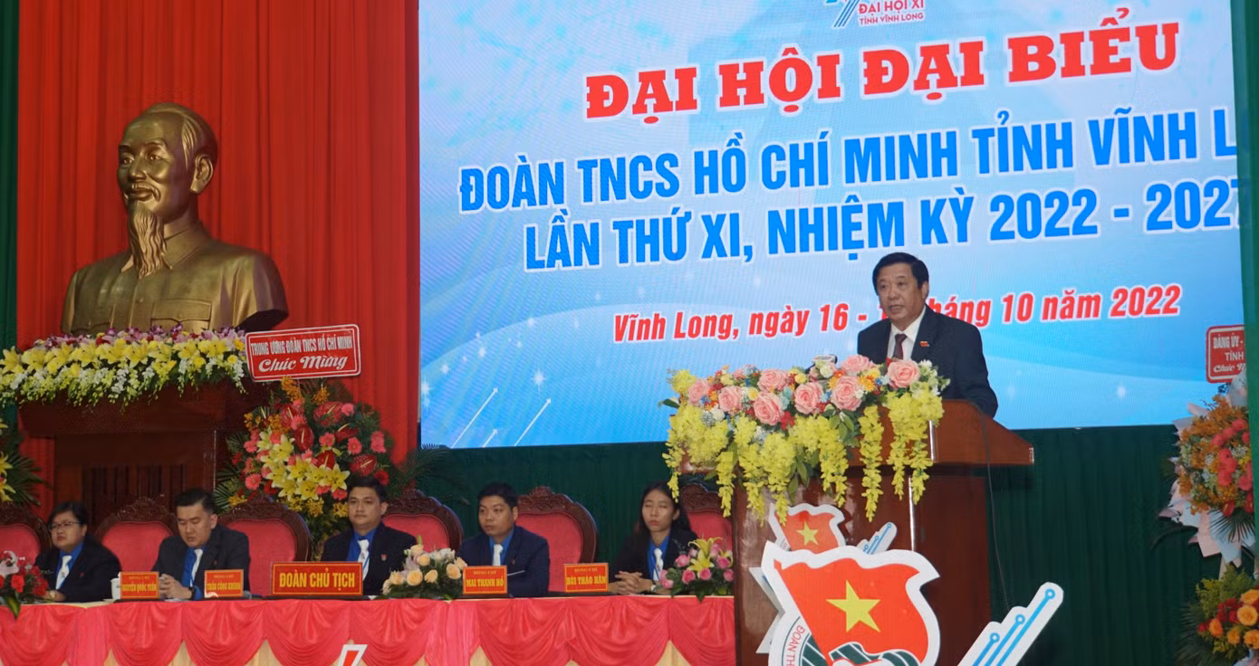 Ông Bùi Văn Nghiêm, Bí thư Tỉnh ủy Vĩnh Long phát biểu. Ảnh: Hòa Hội Ông Bùi Văn Nghiêm, Bí thư Tỉnh ủy Vĩnh Long phát biểu. Ảnh: Hòa Hội