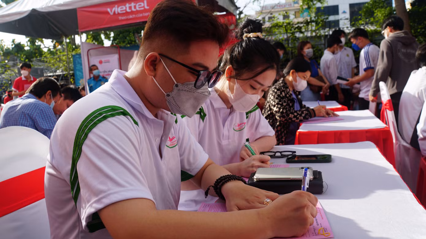 Năm 2023, Hành trình Đỏ lần thứ 11 sẽ được tổ chức tại 48 tỉnh, thành phố. Trước ngày tổ chức tại TP. Cần Thơ, Hành trình Đỏ đã diễn ra tại 22 địa phương, tiếp nhận trên 17.000 đơn vị máu tại các ngày hội chính.