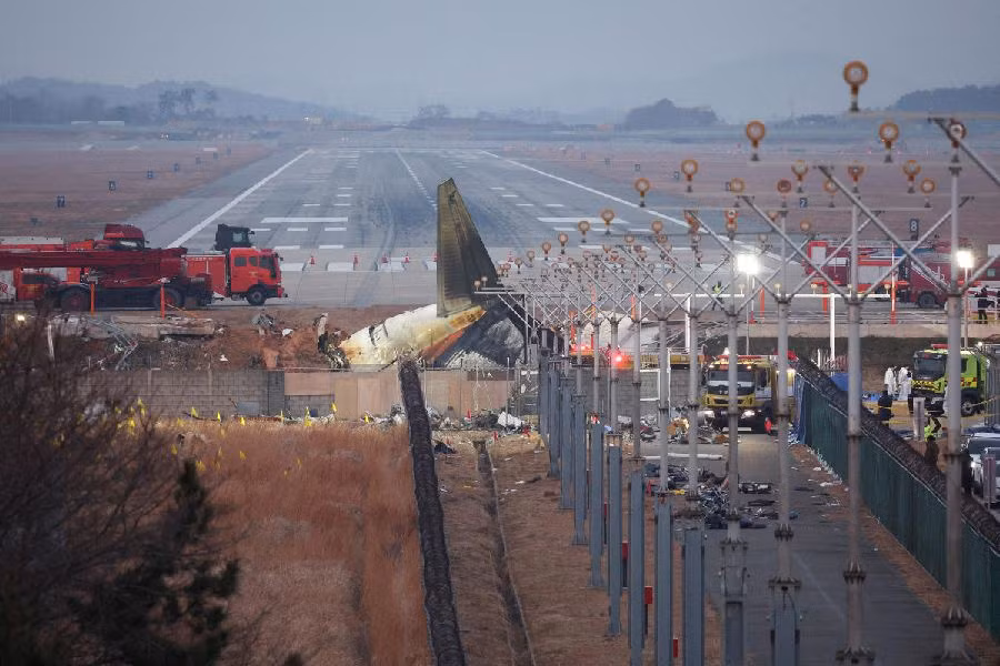 Hàn Quốc kéo dài thời gian đóng cửa sân bay Muan thêm một tuần đến ngày 14/1. Ảnh: Reuters.