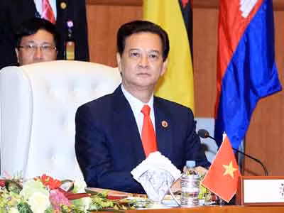 Ngày 25/4 tại Brunei diễn ra Hội nghị Cấp cao ASEAN lần thứ 22. Trong ảnh: Thủ tướng Nguyễn Tấn Dũng dự Phiên họp hẹp. Ảnh: TTXVN