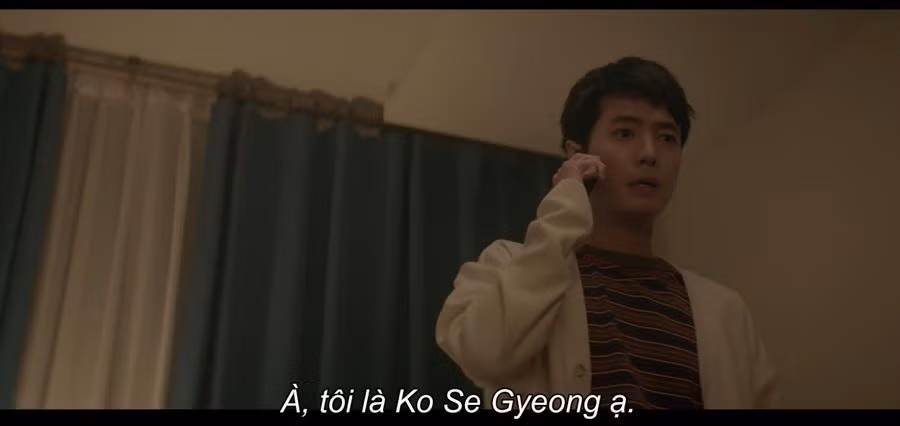 Khi phát hiện người mà bấy lâu anh tưởng là nữ, hóa ra là một chàng trai... Khi phát hiện người mà bấy lâu anh tưởng là nữ, hóa ra là một chàng trai...