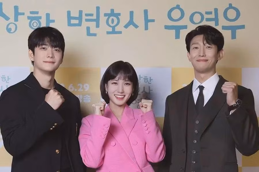 Kang Tae Oh và Kang Ki Young được yêu thích không kém nữ chính Park Eun Bin. Kang Tae Oh và Kang Ki Young được yêu thích không kém nữ chính Park Eun Bin.