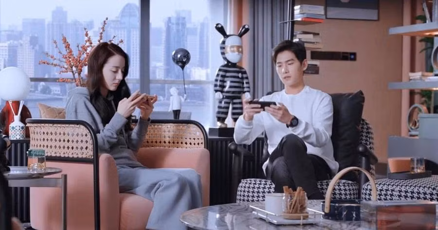 Kiều Tinh Tinh nhờ vào game online mới gặp lại "crush" từ thời cấp ba Vu Đồ.