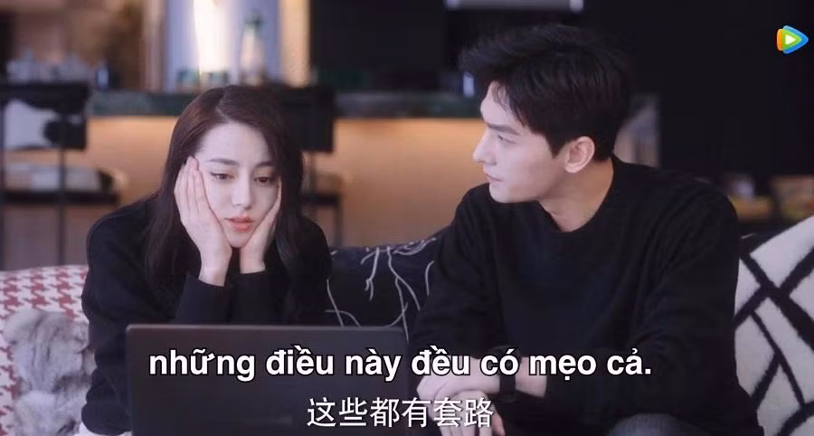 Nhưng cũng vì chơi game online nhiều, khán giả cho rằng phim lạm dụng quảng cáo game.