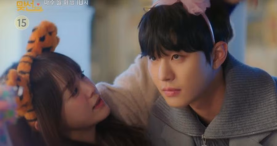 Shin Ha Ri và Kang Tae Moo hẹn hò vui vẻ sau màn tỏ tình thành công. Shin Ha Ri và Kang Tae Moo hẹn hò vui vẻ sau màn tỏ tình thành công.