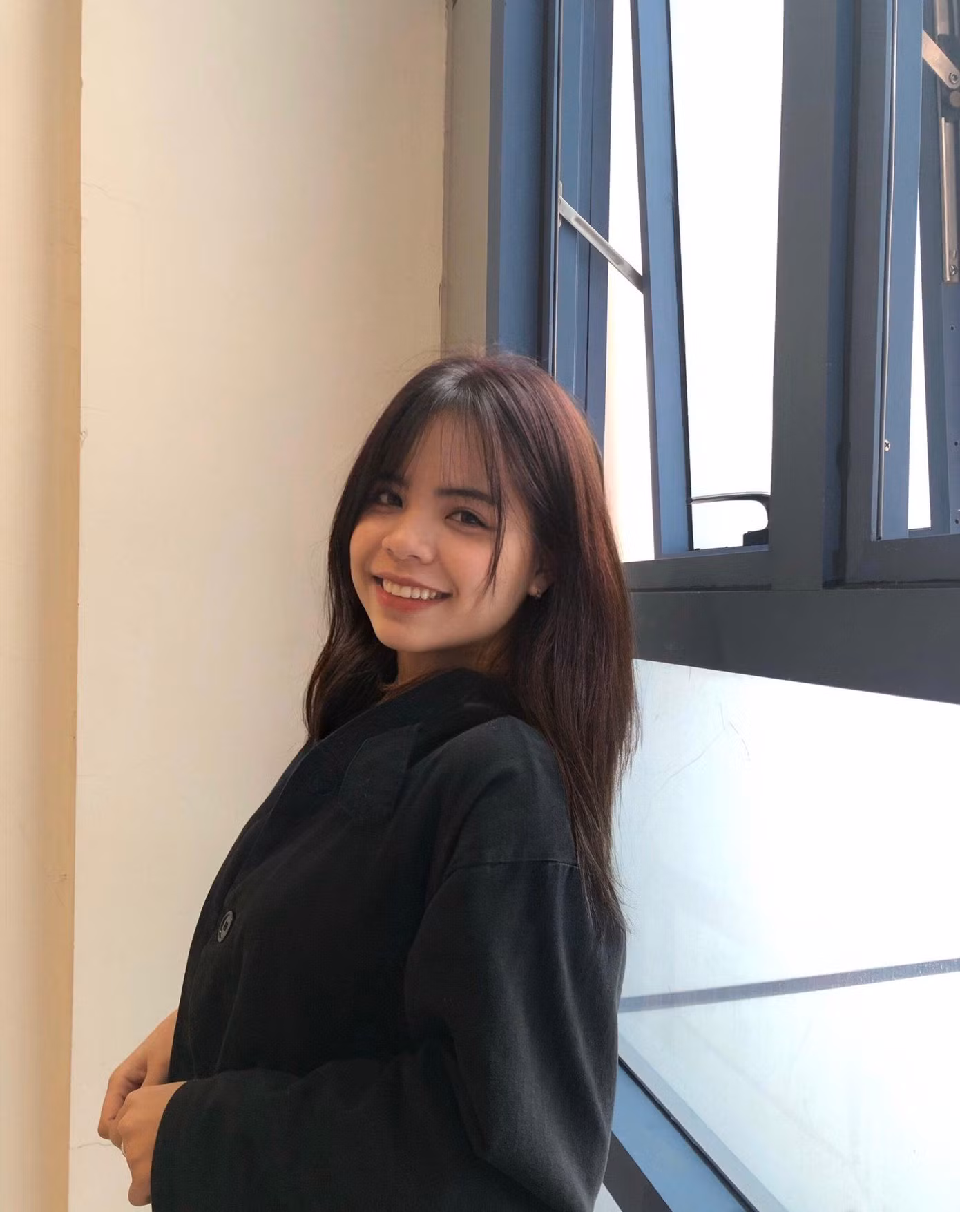 Là một sinh viên Kinh tế nhưng Thu Trang lại có cơ duyên với các hoạt động mang thiên hướng xã hội. Là một sinh viên Kinh tế nhưng Thu Trang lại có cơ duyên với các hoạt động mang thiên hướng xã hội.