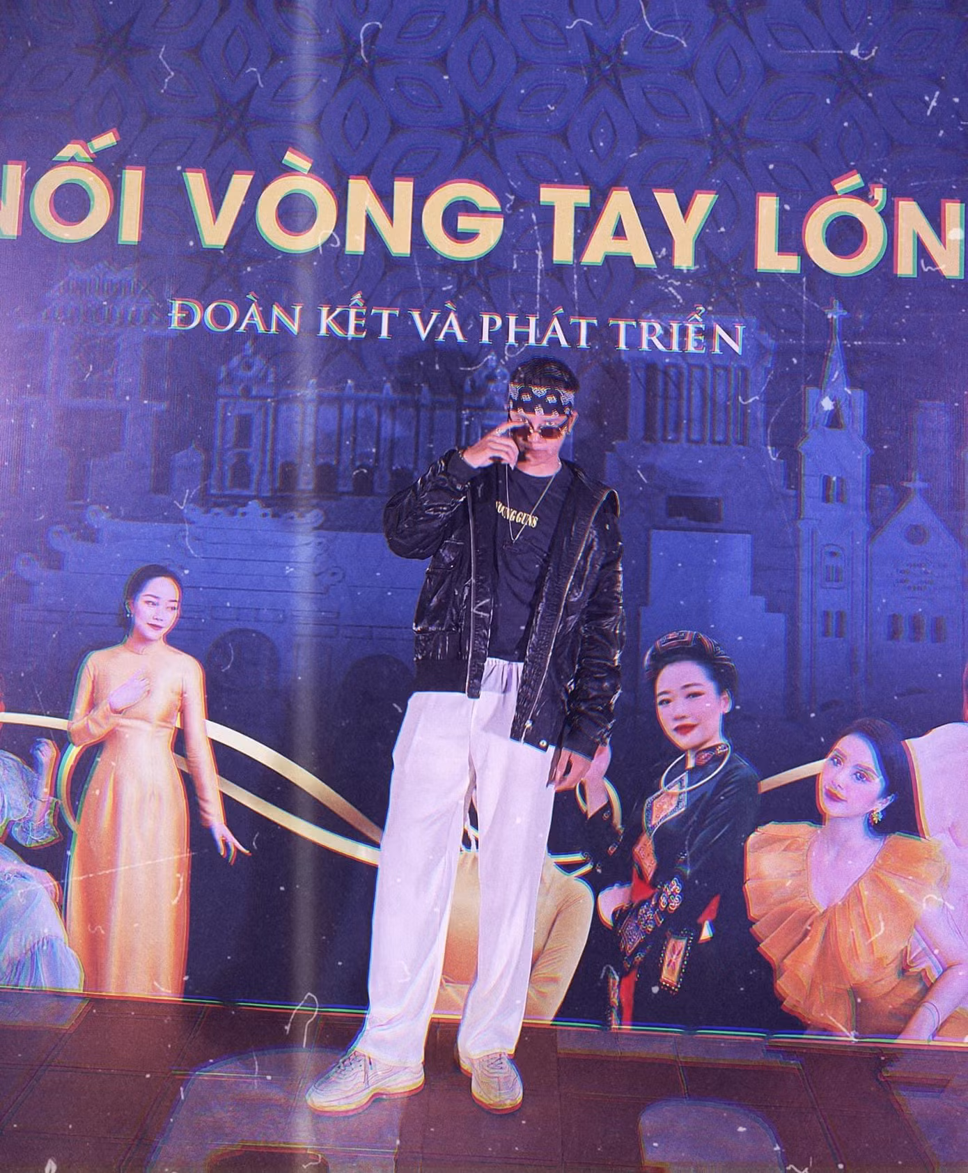 Ước mơ của Sơn là trở thành một ca sĩ và đứng trên sân khấu lớn phục vụ tất cả mọi người bằng những sản phẩm tốt nhất.