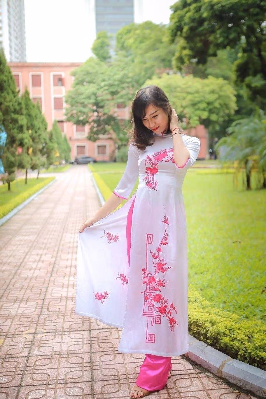 Khánh Hòa khi còn là sinh viên Trường Đại học Thủy lợi.