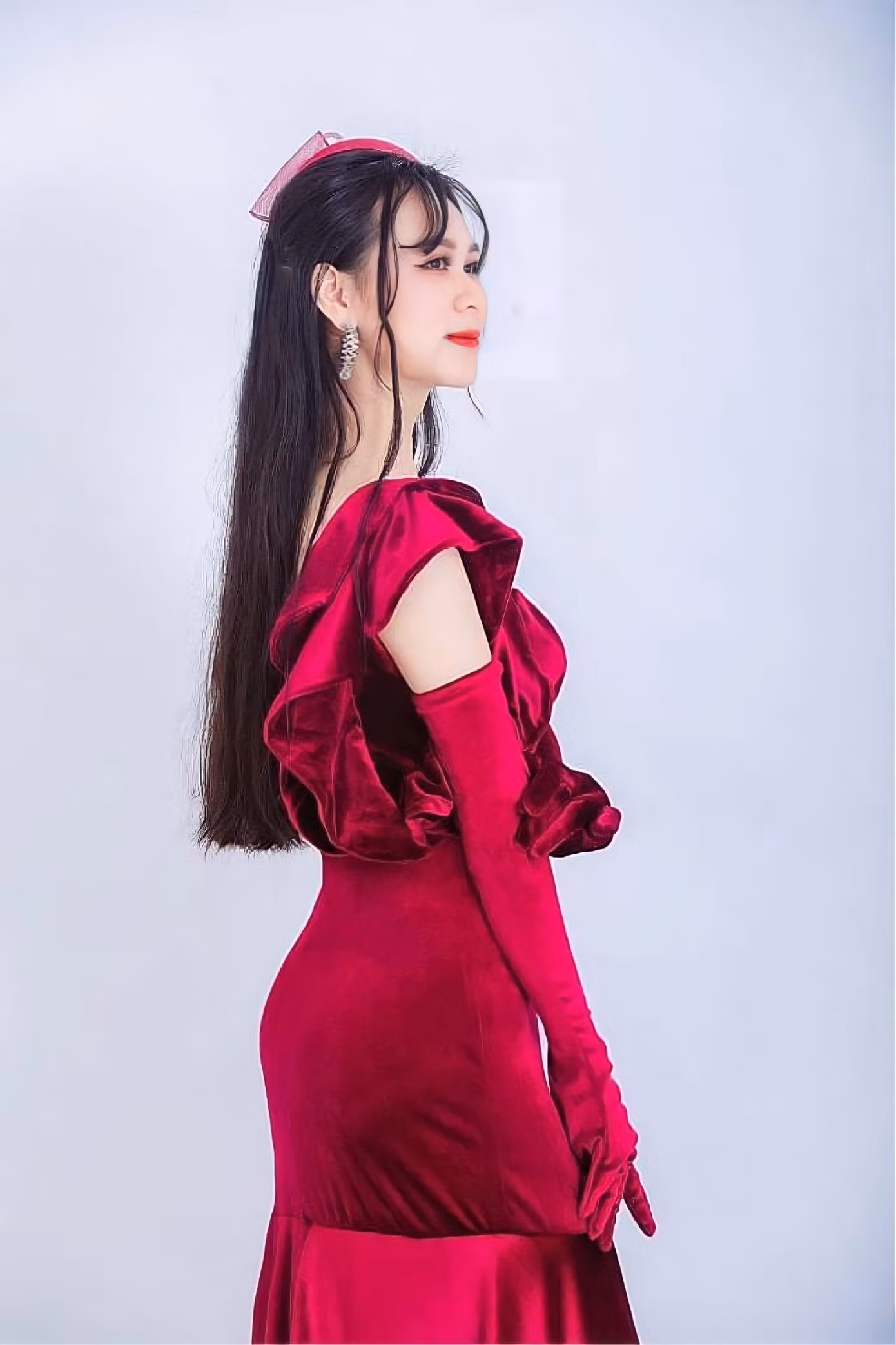 Đối với Ngọc Minh Thủy, chỉ khi được sống với nghệ thuật, cô mới cảm thấy bản thân được thăng hoa.