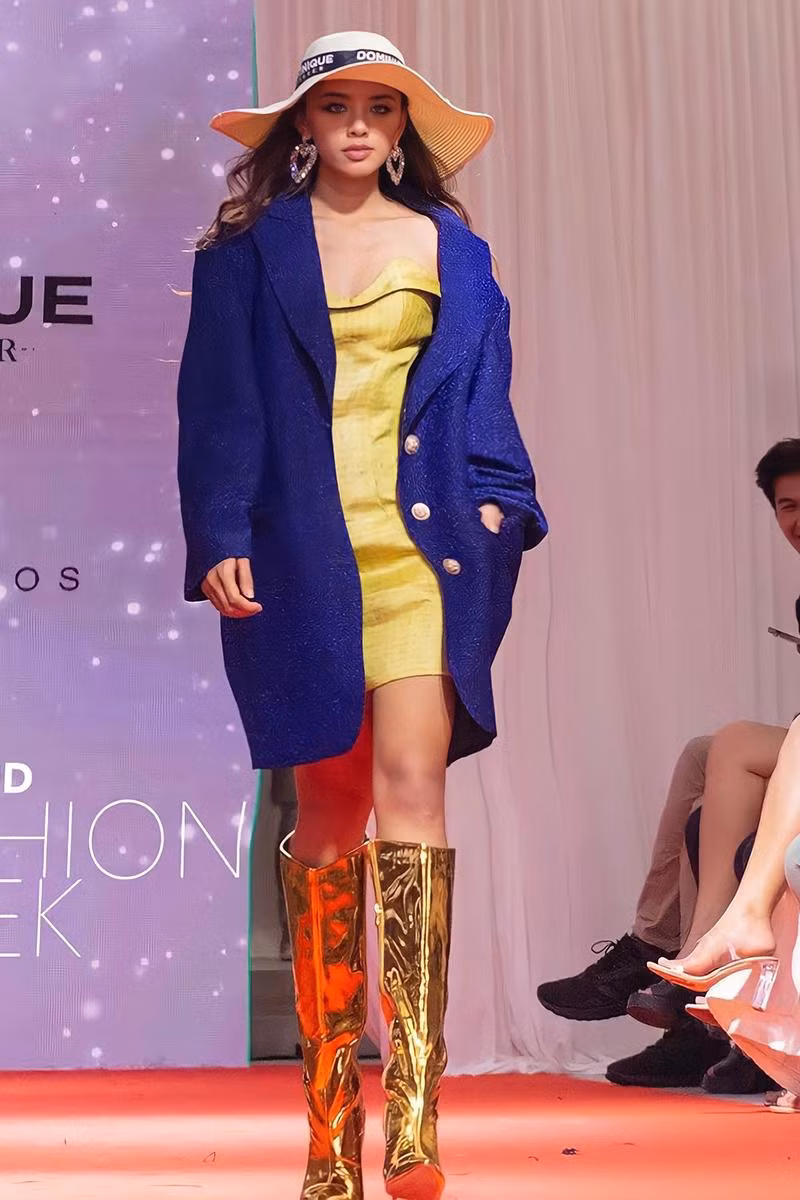 Để có thể chinh phục các sàn runway, trình diễn fashion, cùng công việc người mẫu, Ánh Ngân đã liên tục học hỏi và trau dồi kinh nghiệm.