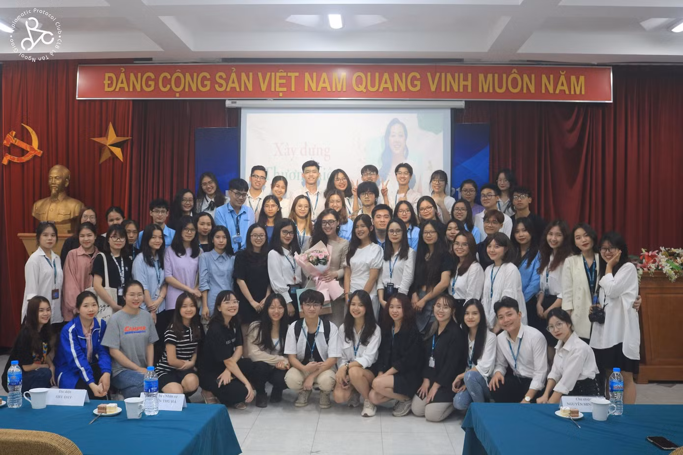 Workshop: “Xây dựng thương hiệu cá nhân” với diễn giả - BTV VTV24 MONEY Phạm Ngọc Hà My 2021. Workshop: “Xây dựng thương hiệu cá nhân” với diễn giả - BTV VTV24 MONEY Phạm Ngọc Hà My 2021.