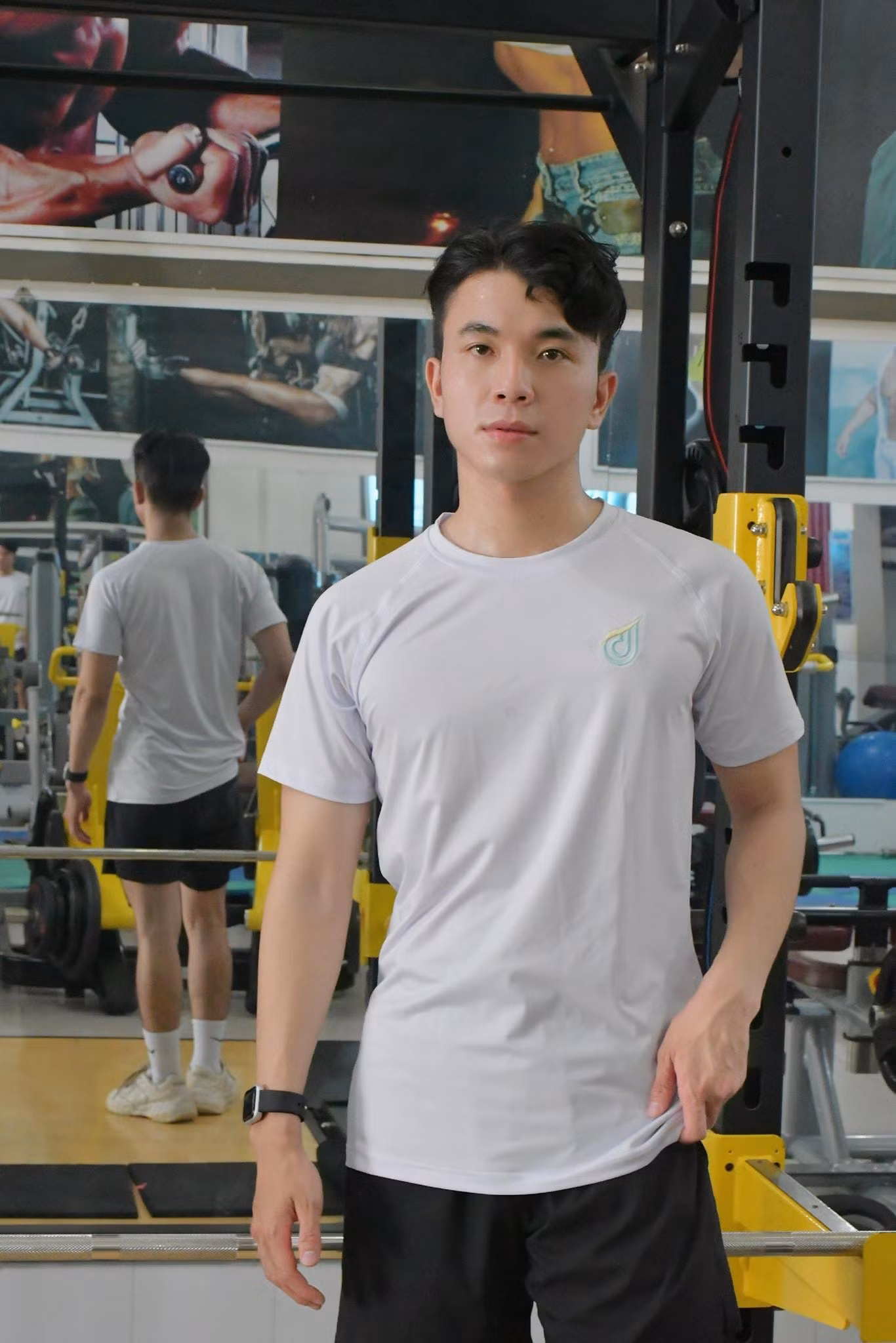 Hot boy 2K3 luôn cố gắng tập luyện và trau dồi kinh nghiệm.