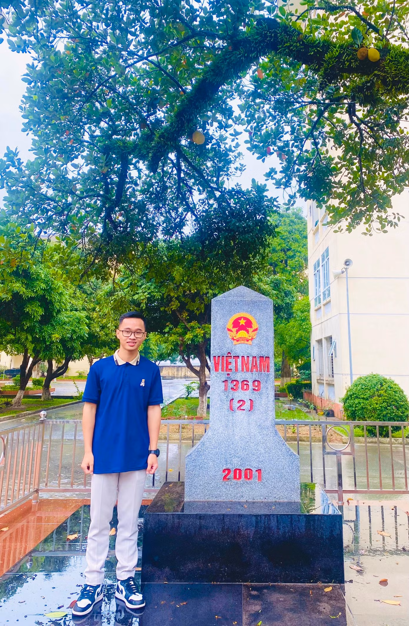 Chàng trai Đắk Lắk trong một lần vào thăm Học viện Biên phòng.