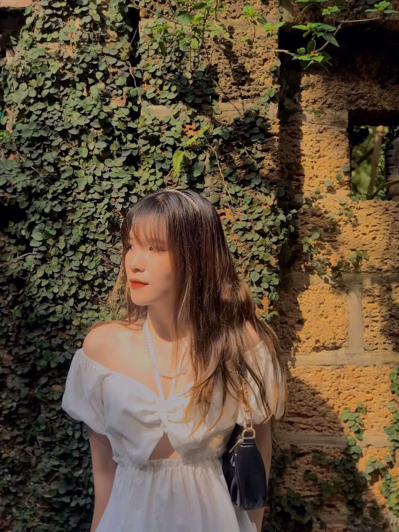 Đứng trước những quyết định, sự phân vân Khánh An đã chọn ngành du lịch của trường Đại học Nội Vụ Hà Nội là bến đỗ của 4 năm trưởng thành.