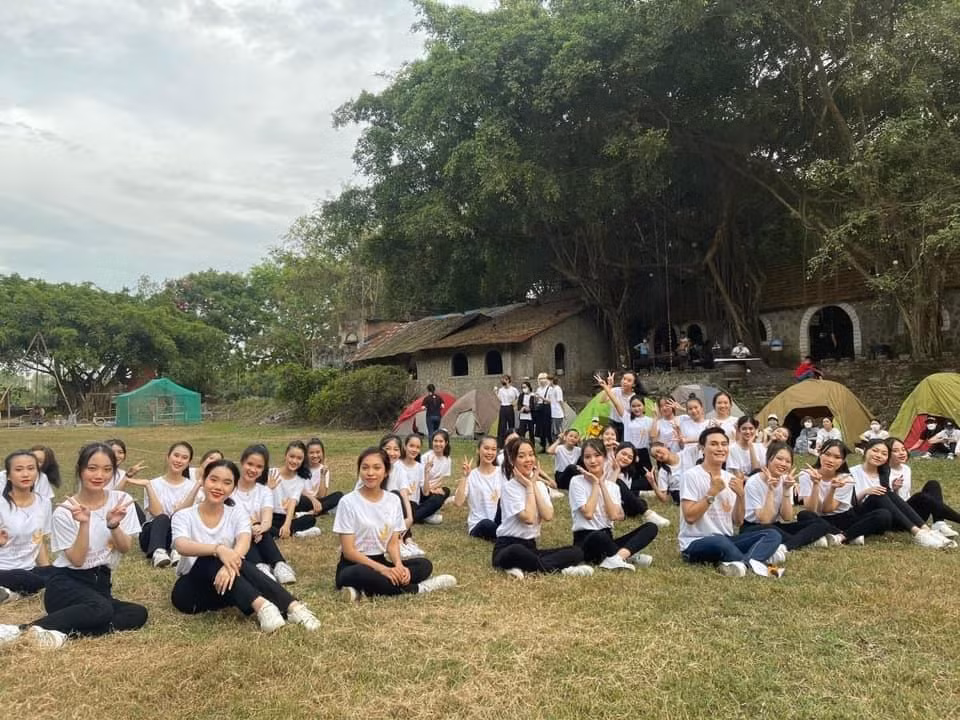 Qua cuộc thi, các bạn thí sinh được tham gia, trải nghiệm rất nhiều hoạt động ngoại khóa thú vị.