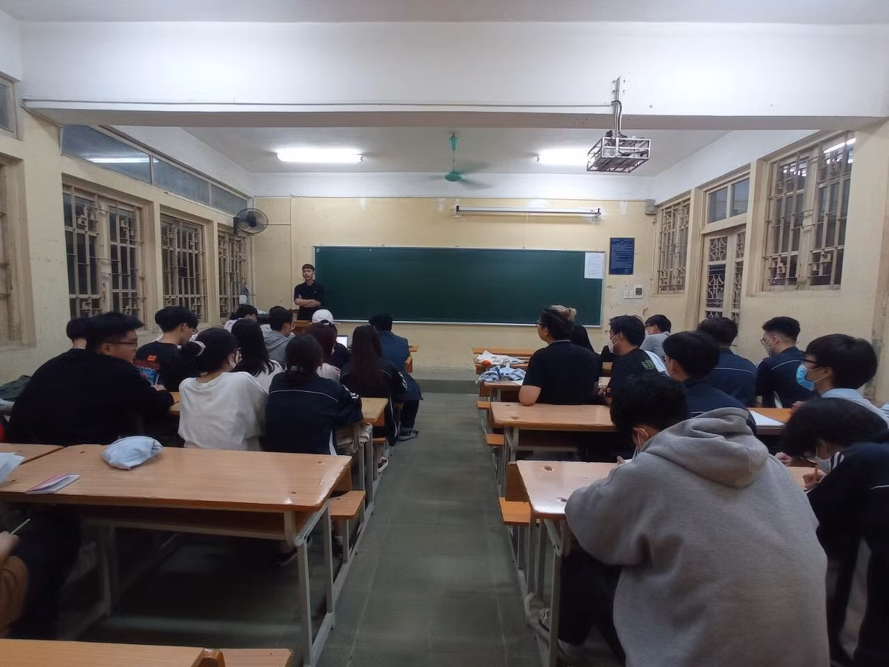 Với vai trò là chủ nhiệm CLB Kỹ năng mềm Đại học Xây dựng – TPE. Trong suốt nhiệm kỳ của mình, Kiên đã tổ chức thành công nhiều Talkshow, Workshop và hoạt động bồi dưỡng kỹ năng mềm cho sinh viên. Với vai trò là chủ nhiệm CLB Kỹ năng mềm Đại học Xây dựng – TPE. Trong suốt nhiệm kỳ của mình, Kiên đã tổ chức thành công nhiều Talkshow, Workshop và hoạt động bồi dưỡng kỹ năng mềm cho sinh viên.