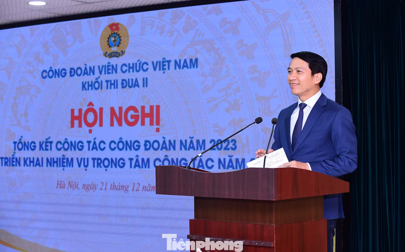 Bí thư trường trực T.Ư Đoàn Nguyễn Ngọc Lương phát biểu tại hội nghị. Ảnh: Xuân Tùng