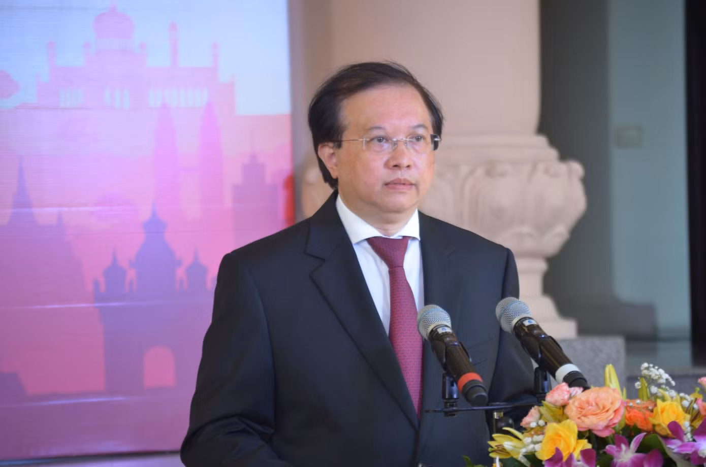 PGS.TS. Tạ Quang Đông, Thứ trưởng Bộ VHTTDL đánh giá cao sự tham gia của các thành viên ASEAN để thực hiện triển lãm.