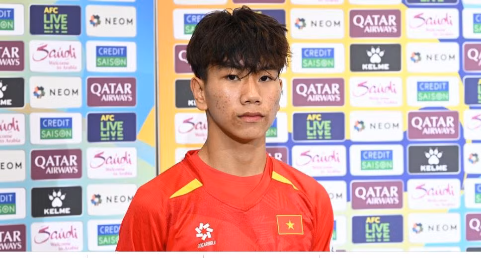Nguyễn Lực là "động cơ" của U17 Việt Nam