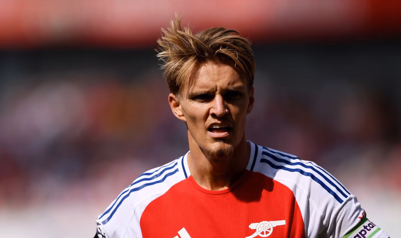  Arsenal thắng trận ra quân giải Ngoại hạng Anh ảnh 13