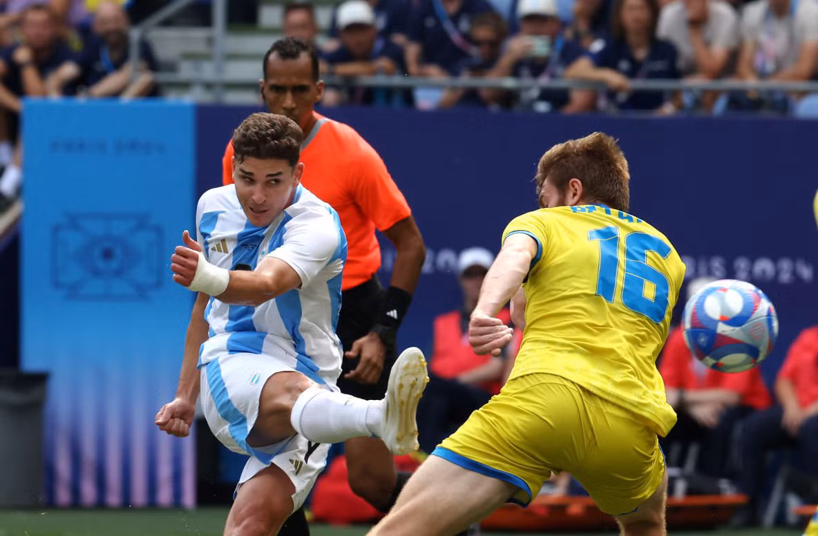 U23 Argentina loại U23 Ukraine, cùng U23 Morocco vào tứ kết Olympic Paris 2024 ảnh 11