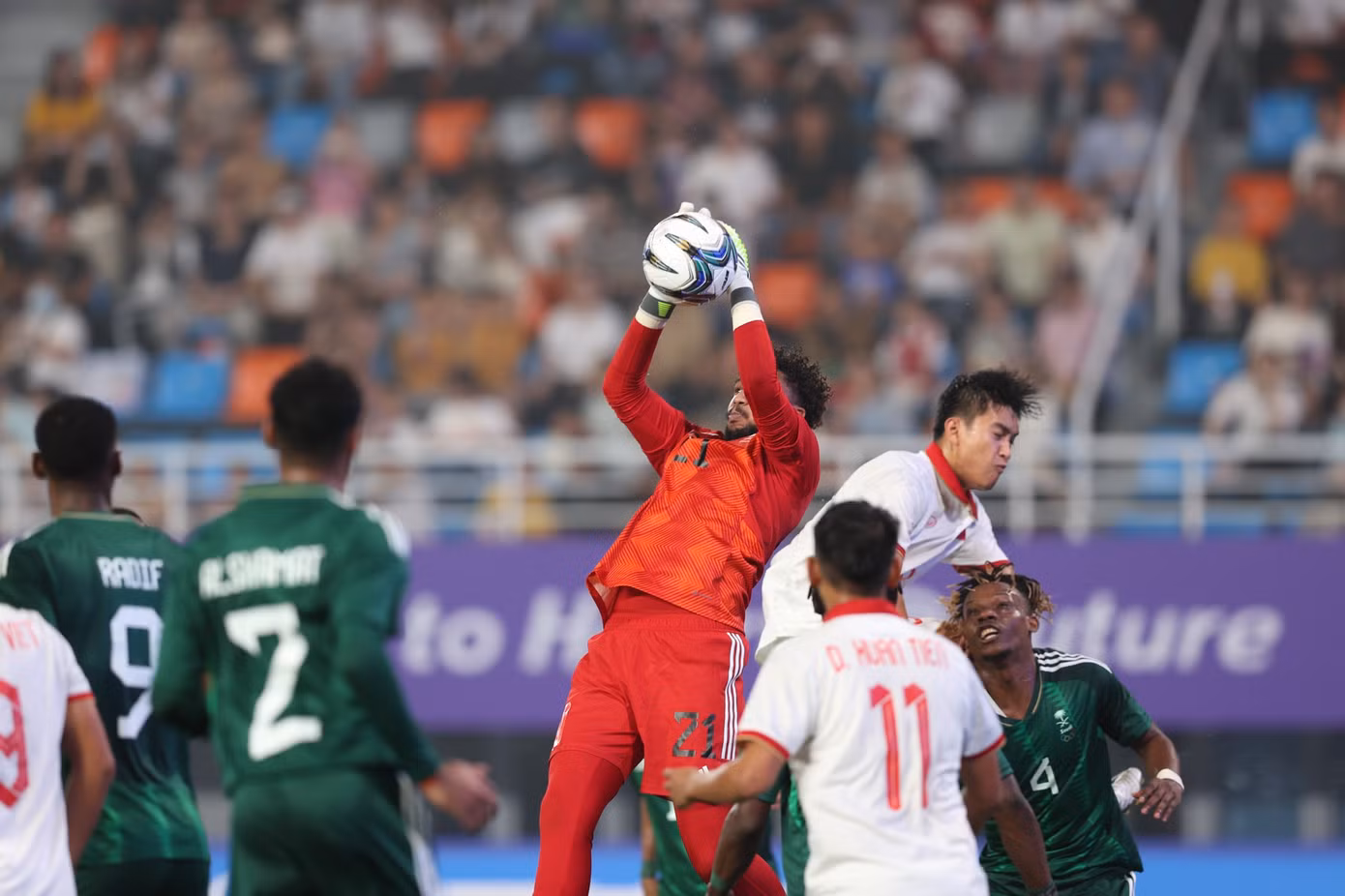 Việt Nam thua Saudi Arabia 1-3 và bị loại (ảnh Nhật Nhật) Việt Nam thua Saudi Arabia 1-3 và bị loại (ảnh Nhật Nhật)
