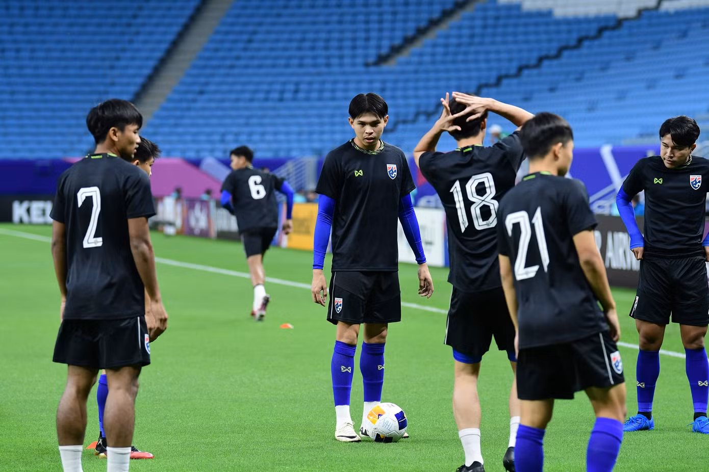 U23 Thái Lan thắng sốc U23 Iraq, mở toang cửa vào tứ kết U23 châu Á 2024 ảnh 3