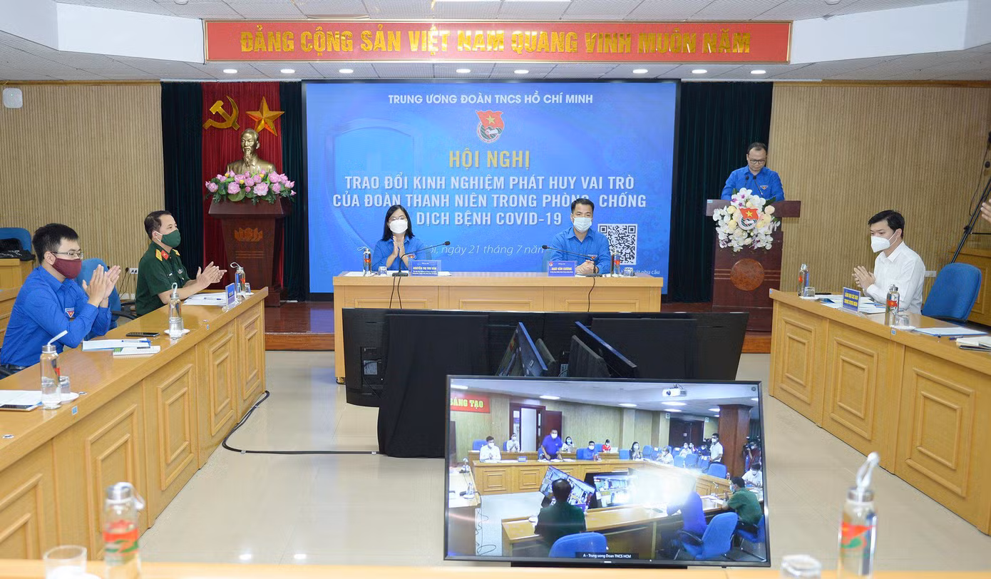 Hội nghị diễn ra theo hình thức trực tuyến