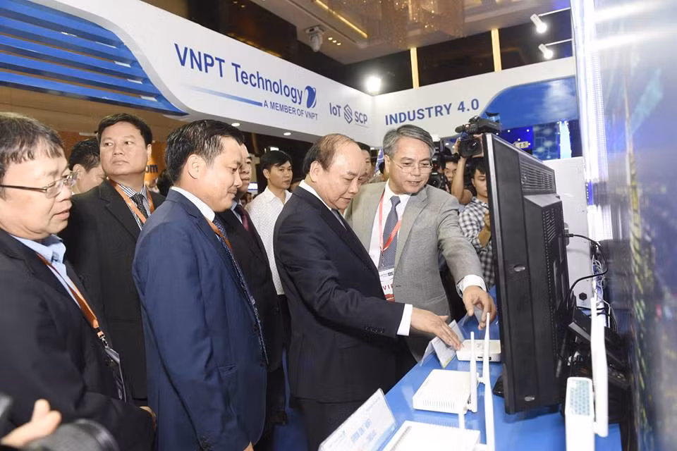VNPT: nhiều sản phẩm giải pháp công nghệ 4.0 tại Industry Summit 2018 ảnh 2