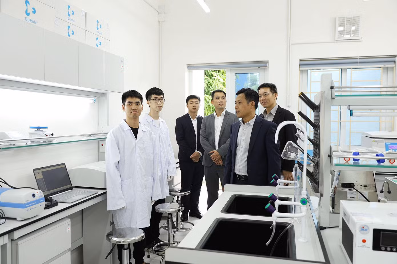 ĐHQGHN chú trọng nâng cao chất lượng giảng dạy chuẩn quốc tế. Ảnh: VNU Media