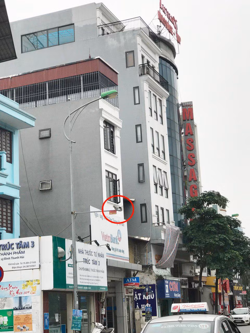 Xã hội hóa camera giao thông quận Long Biên: Vi phạm vẫn tràn lan ảnh 4