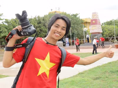 PV Trường Phong công tác tại quần đảo Trường Sa tháng 5/2013. Ảnh: Ngọc Tú
