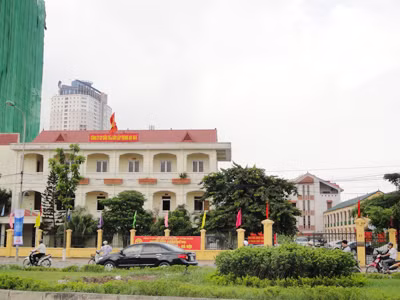 Lô đất vàng hơn 4.000 m2 tại mặt đường Lê Văn Lương. Ảnh: TL