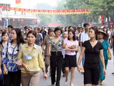 Khu vực tôn tạo cấp 1, bao gồm các phố: Hàng Chiếu, Hàng Đường, Hàng Ngang, Hàng Bạc, Hàng Mắm...