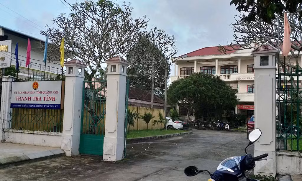 Quảng Bình yêu cầu xử lí nghiêm vụ 'chiếm' trụ sở xã làm đám cưới ảnh 4