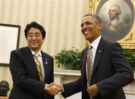 Thủ tướng Nhật Bản Shinzo Abe gặp tổng thống Mỹ Obama hồi cuối tháng hai
