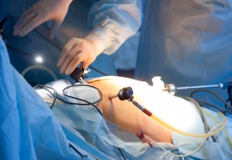 Các bác sĩ đã thực hiện nội soi ổ bụng lấy dị vật trong đường tiêu hóa cho bệnh nhi (ảnh minh họa) Các bác sĩ đã thực hiện nội soi ổ bụng lấy dị vật trong đường tiêu hóa cho bệnh nhi (ảnh minh họa)