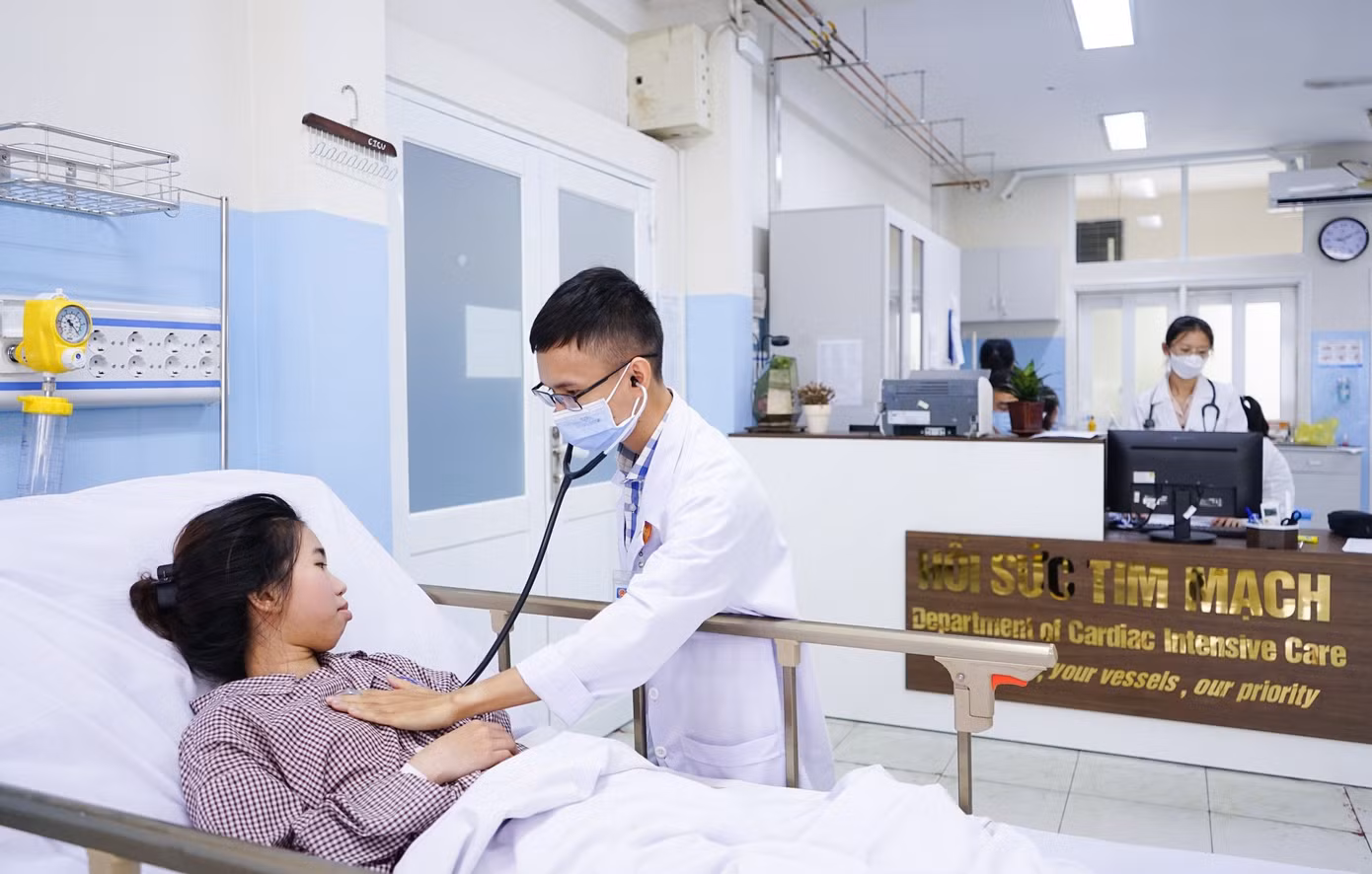 Một trường hợp bị viêm cơ tim cấp được cứu chữa kịp thời tại Bệnh viện Nhân Dân Gia Định Một trường hợp bị viêm cơ tim cấp được cứu chữa kịp thời tại Bệnh viện Nhân Dân Gia Định